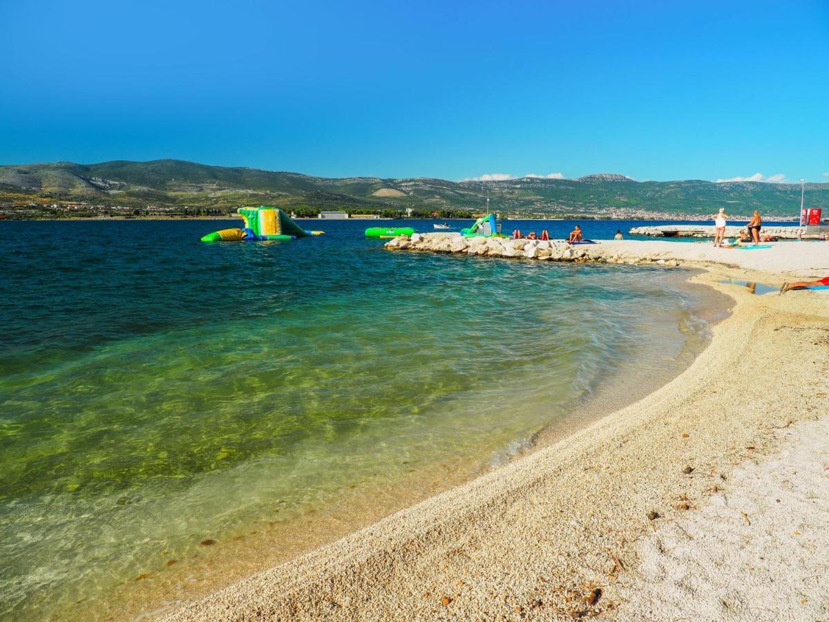 Mediteran Travel Mobile Homes Trogir - Ciovo Arbanija Екстериор снимка